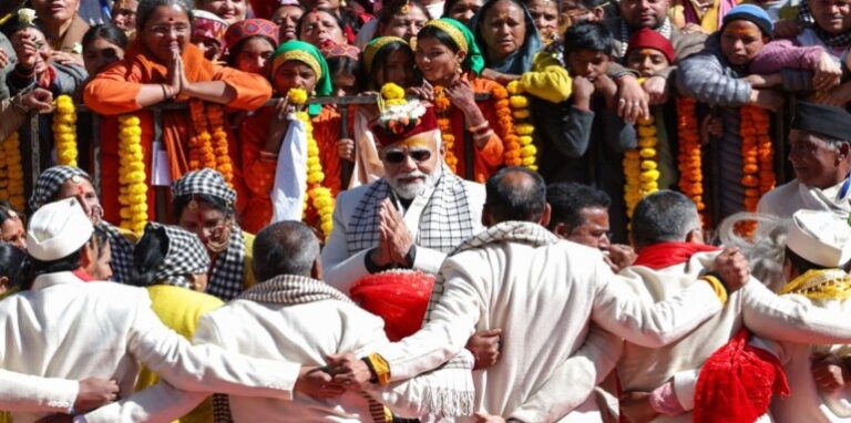 PM Modi reached Mukhba