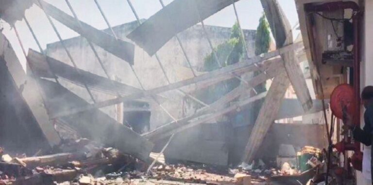 explosion in a firecracker factory in Banaskantha