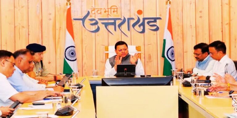 CM Dhami gave instructions to conduct intensive checking campaign in border areas