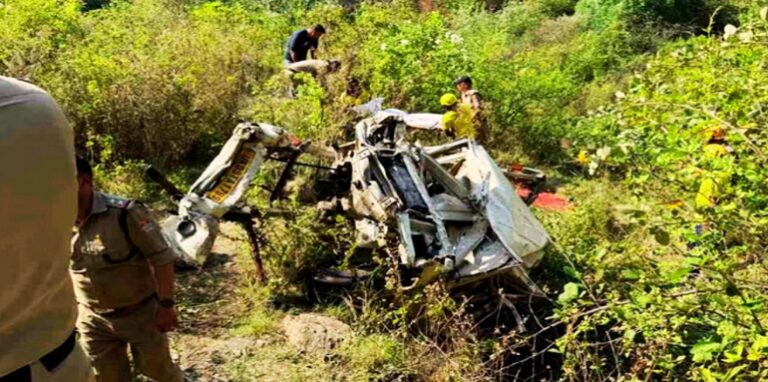 Horrific road accident in Tehri district