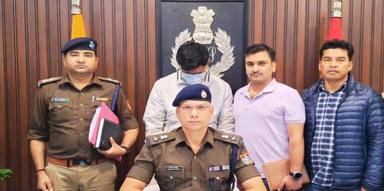 Smuggler arrested in Kashipur