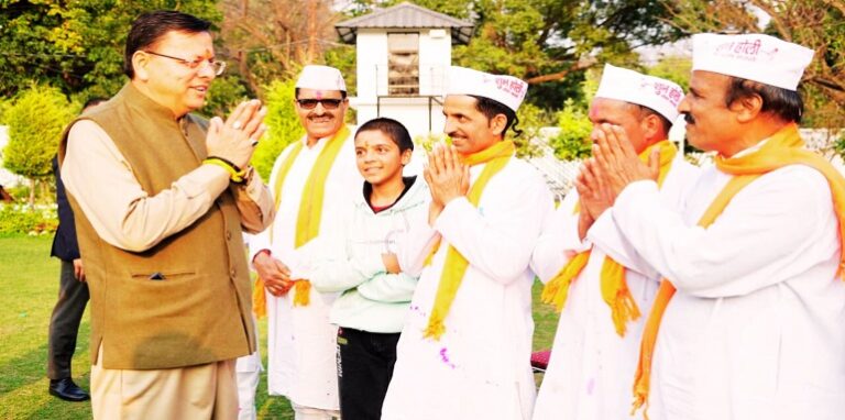 Holiyar of Champawat met CM Dhami
