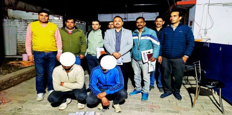 Police bust high-tech counterfeiting gang