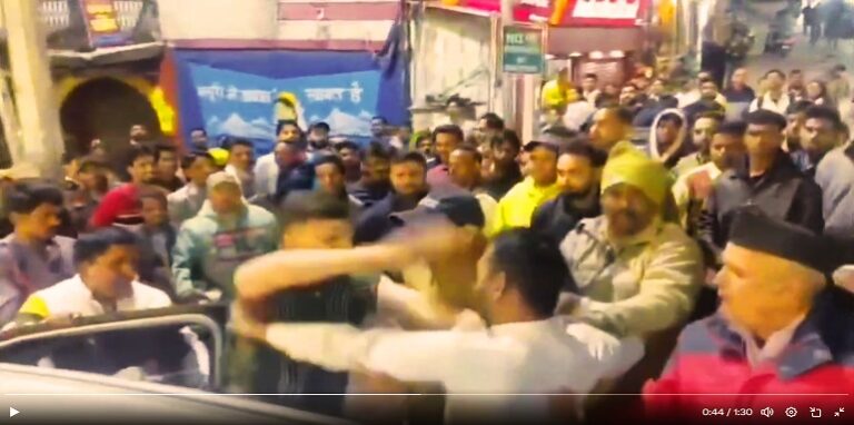Uproar over entry to Mall Road