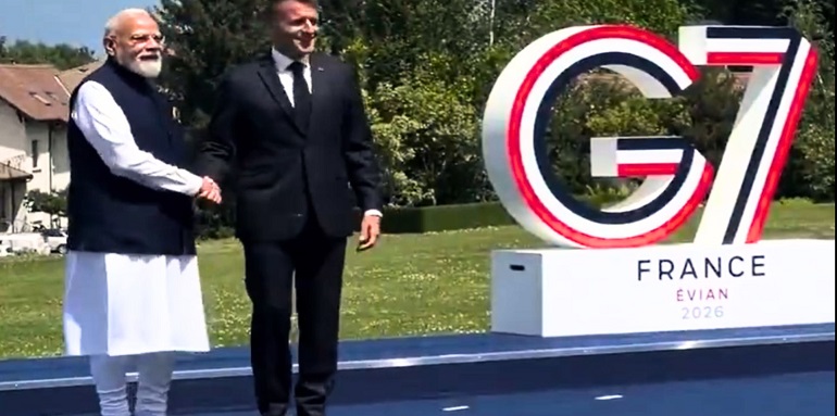 Emmanuel Macron - PM Modi