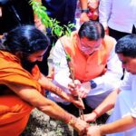 CM Dhami planted trees